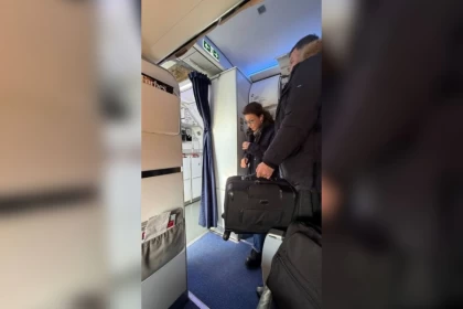 Дариға Назарбаева тұрақты рейстердің бірінде көзге түсті