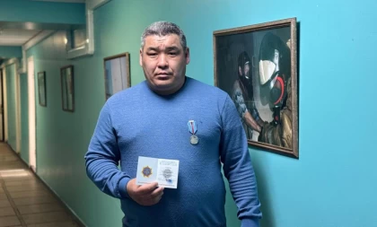 Балаларды өрттен құтқарған шығысқазақстандық мұғалім марапатталды