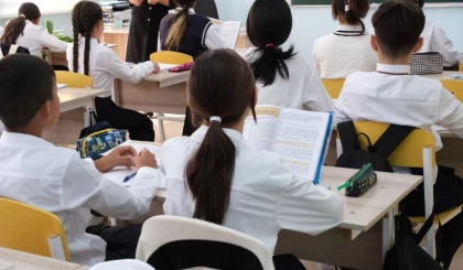 Петропавлда оқушы мектепке тапанша алып барып, кіші сынып оқушыларын қорқытқан