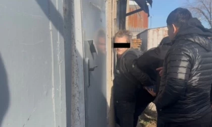 Қазақстан азаматы Қырғызстанда "синтетика" таратты деген күдікпен ұсталды