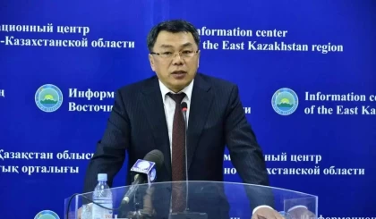 Пара алғаны үшін сотталған экс-әкімге "құрметті азамат" атағы берілген: Прокуратура шешімге наразылық білдірді