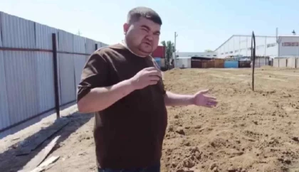 БҚО-да шенеуніктен ақша бопсалаған блогер 3 жылға бас бостандығынан айырылды