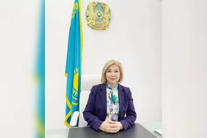 Астанада жемқорлық үшін сотталған мектеп директорынан зәулім үй, қымбат сөмкелер мен зергерлік бұйымдар тәркіленді