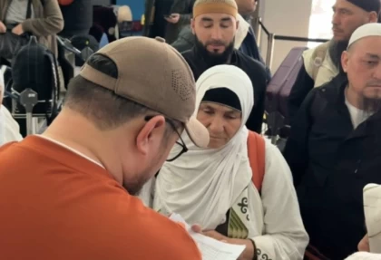 Мединадан эвакуацияланған қазақстандықтардың алғашқы легі мінген ұшақ Атырауға қонды