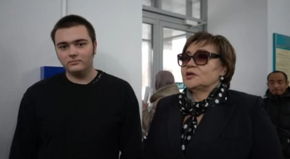 "Ресейде оған қауіп бар": Прокуратура 16 жастағы ресейлік жасөспірімді Қазақстаннан шығаруға қарсы шықты