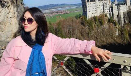 "Қазақтар тәуелсіздігін сақтап қала алмайды": Желіде ақын Танакөз Толқынқызының жазбасы қызу талқыға түсті