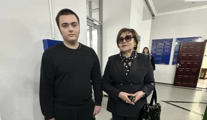 Путин саясатына қарсы шығып, Ресейден қашып кеткен жасөспірім Қазақстанда қалатын болды