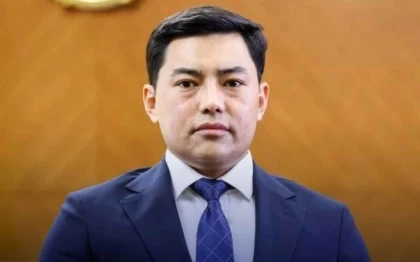 Шымкентте аудан әкімі футбол алаңында ер адамды соққыға жықты деп айыпталған: Тәртіптік іс қозғалды