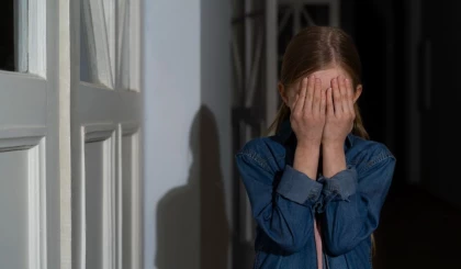 Талдықорғанда ер адам өзін 15 жастағы оқушы ретінде таныстырып, жасөспірімге зорлық көрсеткен