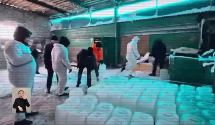 Қазақстандық ер адам ұлына есірткі дайындауды үйреткен: Отбасыдан құны 5 миллиард теңгенің есірткісі тәркіленді
