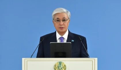 "Менталитетті өзгертуіміз керек": Тоқаев Қазақстанда заңгерлер мен дипломаттардың көп екенін мәлімдеді