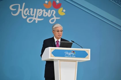 Тоқаев қазақстандықтарды Наурыз мейрамымен құттықтап, Ясауи кесенесіне зиярат етті