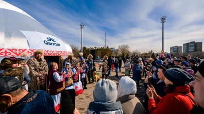 Qarmet Қарағанды облысының тұрғындарымен бірге Наурызды тойлады