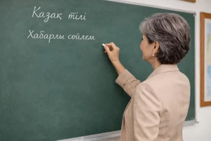 "Көзқарастары ескі": Қазақстандағы мұғалімдерінің қартаюы білім жүйесін әлсіретіп отыр ма?