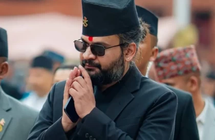 Непалда “зумерлер революциясынан” кейін бұрынғы рэпер премьер-министр болып тағайындалды