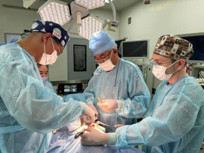 Алматыда 12 жастағы қыздың асқазанынан үшінші мәрте бір уыс шаш алынды