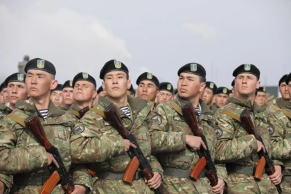 Әлем елдерінің қорғанысқа бір адамға шаққандағы шығындары: Қазақстан көш бастап тұр