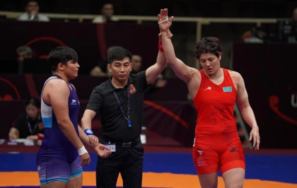 Қос қазақстандық балуан арулар Азия чемпионатының жартылай финалына шықты