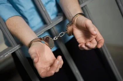 Кәмелетке толмаған қызбен жыныстық қатынасқа түскен қазақстандық 12 жылға сотталды