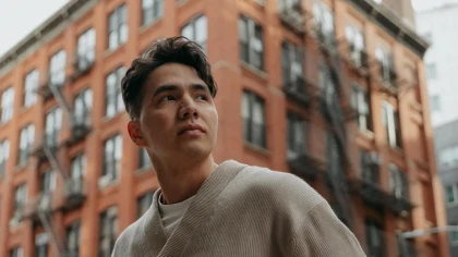 "Мені қылмыскер сияқты көрсетіп отыр": Блогер Жанәбілов сотта журналистерге шағымданды