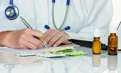 Жетісу облысындағы мектептерде дәрі-дәрмек пен медициналық қызметкерлер болмаған