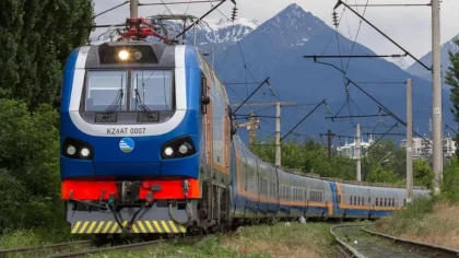 Елімізде ерекше қажеттігі бар адамдар үшін пойыздарға арнайы вагондар қосылмақ