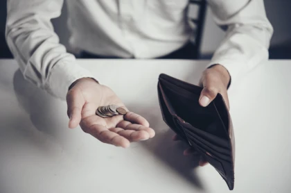 Қазақстанда жұмыссыз қалғандарға берілетін жәрдемақыға шектеу қойылып, мерзімі екі айға қысқарады