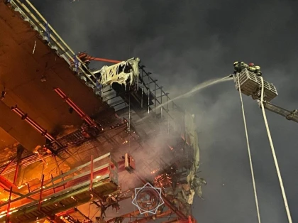 Ертіс өзенінің үстінен миллиардтаған ақшаға салынған көпір бір жылда үшінші рет өртеніп кетті