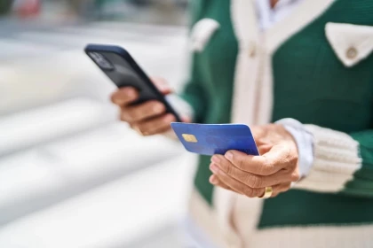 Мобильді аударымдардың тексерілуі: Қазақстандықтарға салық хабарламалары жіберіле бастайды