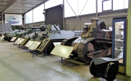 "Сенімсіз ел": СІМ қазақстандықтарды Германиядағы әскери мұражайға неліктен кіргізбей жатқанын түсіндірді