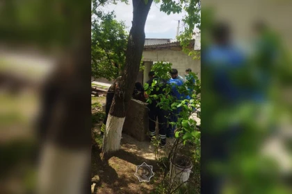 Шымкентте екі жасар бала 24 метрлік құдыққа құлап кетті: Қараусыз қалған