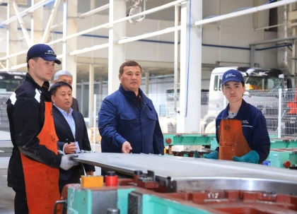 Жаңа қуат көздері, газдандыру мен жылу жүйесі: Нұрлыбек Нәлібаев Қарағанды облысындағы негізгі жобалармен танысты