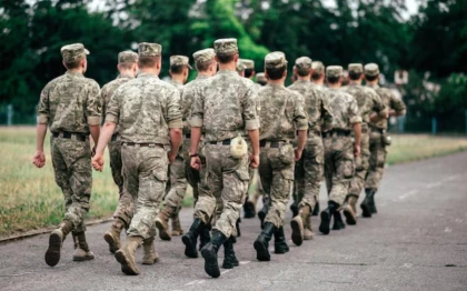 Қорғаныс вице-министрі 50 жасқа дейінгі ер азаматтарды әскерге шақыру туралы ұсынысқа пікір білдірді