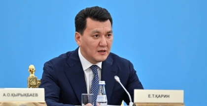 Төрт жыл бойы мемлекеттік кеңесші болған Ерлан Қарин жаңа қызметке ауысты