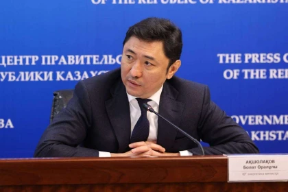 Экс-министр Болат Ақшолақов Атырау облысының әкімі болып тағайындалды