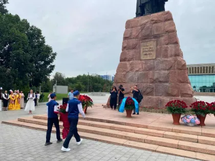 Алматыда ойшылдың өнегесі дәріптелді