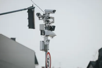 Қазақстандықтар тасжолда жүргені үшін қомақты айыппұл арқалады: Ішкі істер министрлігі себебін атады