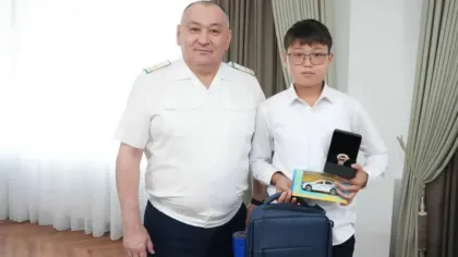 Қарағандылық жасөспірім суға батып бара жатқан төрт жасар баланы құтқарып қалды