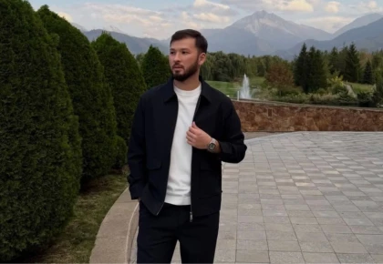 "Жұрт тағы қосып жүрмесін": Аша Матайдың күйеуі өзі туралы қауесетке әзілмен жауап берді