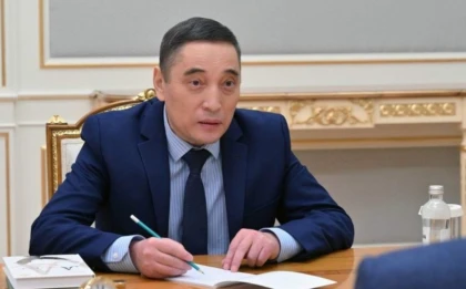 Депутат жастардың блогерлерге еліктеп, "тер төкпей-ақ мол қаржы табуға" ұмтылып жүргеніне алаңдаушылық білдірді