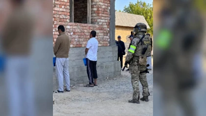 Жамбыл облысында қылмыстық топ шекарадан өтетін жүргізушілерден ақша бопсалап келген