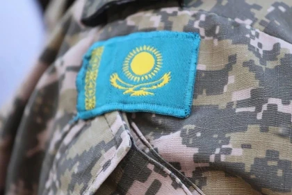 Каспийде аман қалған үшінші әскери қызметкердің жағдайы қалай екені айтылды