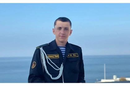 Каспийдегі қайғылы жағдайда аман қалған сарбаздың жақындары мәлімдеме жасады