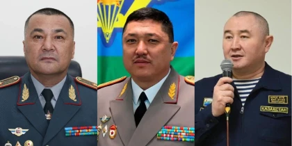 Тоқаев қорғаныс министрлігіндегі үш жоғары лауазымды қызметкерді босатты