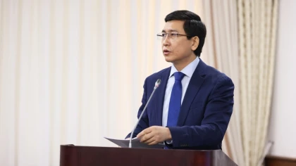 Қазақстандық мұғалімдерді заң жүзінде жұмыс уақытынан тыс ата-аналармен хат алмасудан босатылмақ