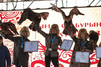 Құсбегіліктен І Азия кубогы: Қаршыға мен бүркіт баптаған үздіктер анықталды