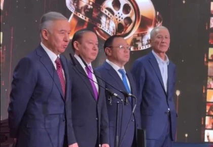 Көптен бері көрінбей кеткен Нұрлан Нығматулин Алматыдағы дүбірлі тойда бой көрсетті (видео)