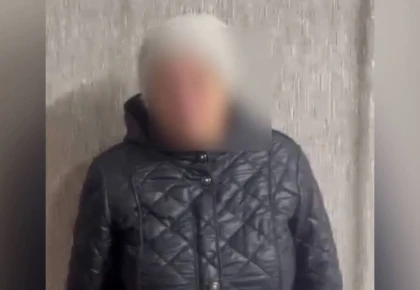 Қарағандыда алаяқтарға 3 миллион теңге жібермек болған зейнеткерді такси жүргізушісі құтқарды