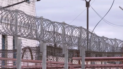 Атырау тергеу изоляторында қамалғандар бас көтерді: Олардың бірнешеуі ауруханаға түсті