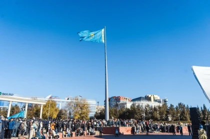 Өскеменде Республика күніне орай Мемлекеттік Ту салтанатты түрде көтерілді